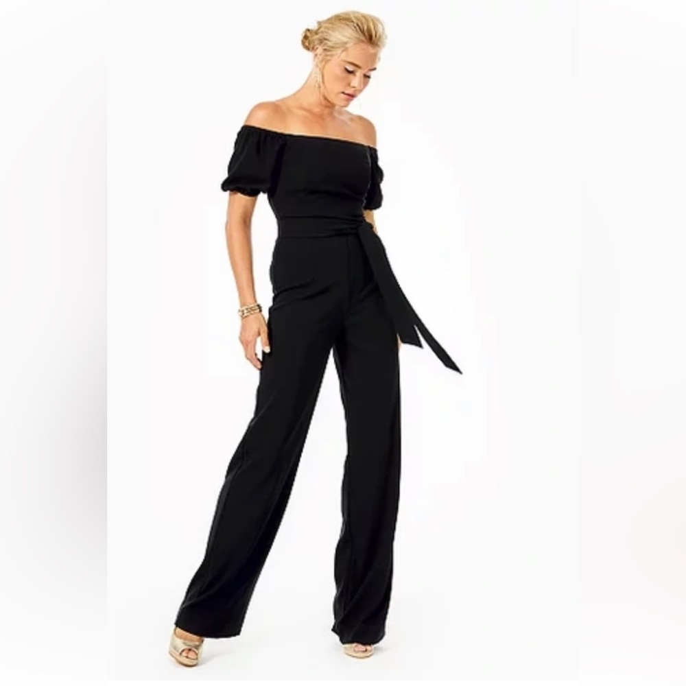 🦋BNWT🦋 Lilly Pulitzer Jada Off-The-Shoulder Jumpsuit in Oyster Bay Navy - Picture 1 of 5